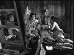 Stranded (1965)